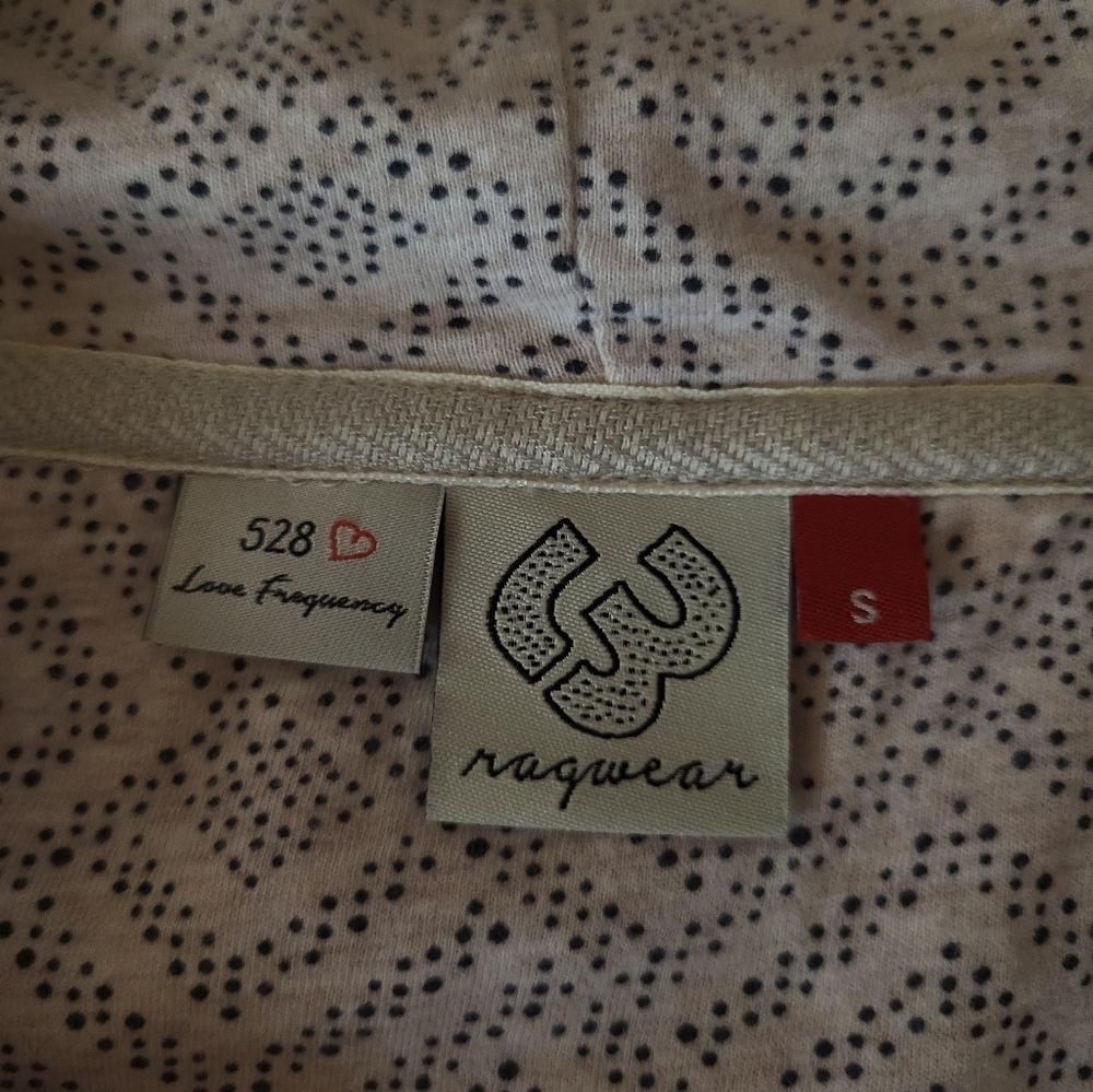 Ragwear Light Pink Botton Sweatshirt, Size Small - Picture 4 of 9